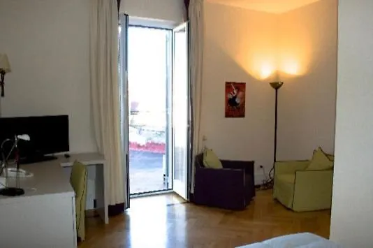 Aparthotel Residence Gli Angioini Srl Naples