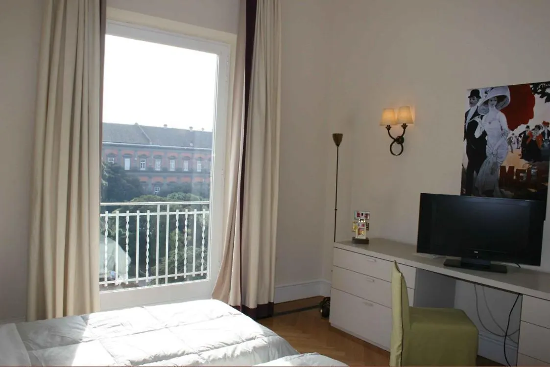 Residence Gli Angioini Srl Nápoles 0*,  Itália