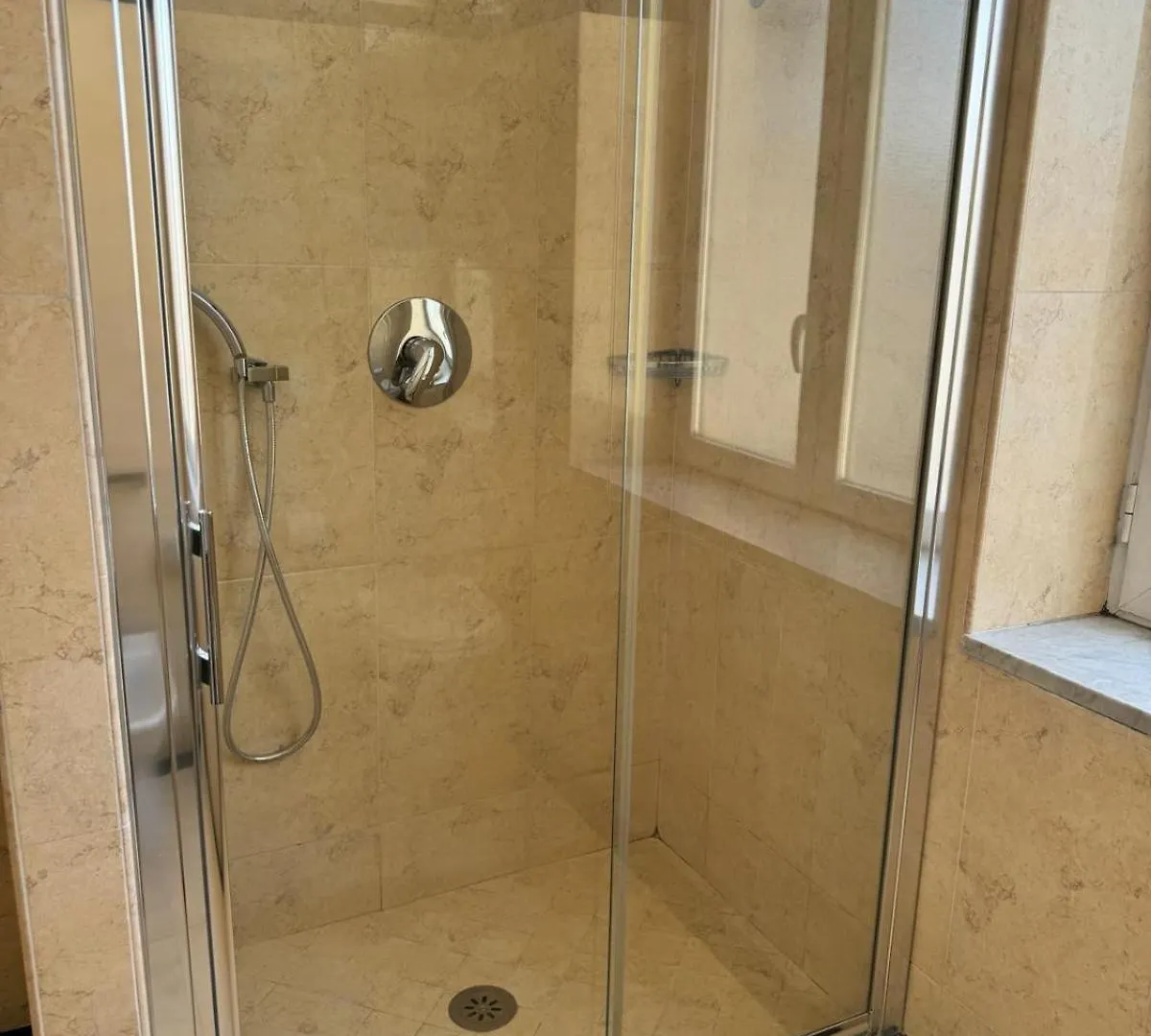 Aparthotel Residence Gli Angioini Srl Naples